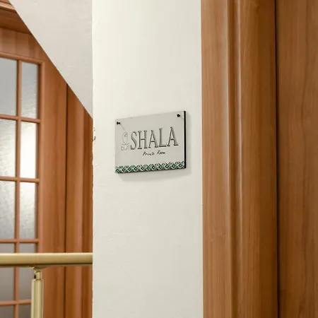 Buff Hostal Tirana