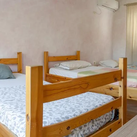 Albergue Buff *