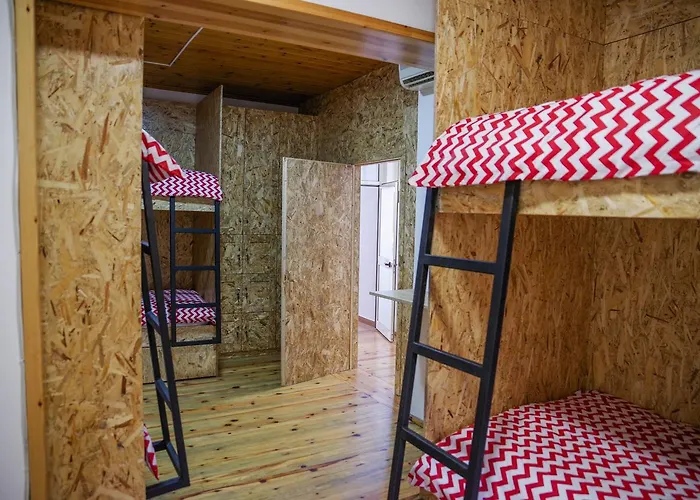 Buff Hostel Τίρανα